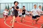北京市昨日颁布学堂跑道质量尺度编制 让“毒跑道”排查有据可依